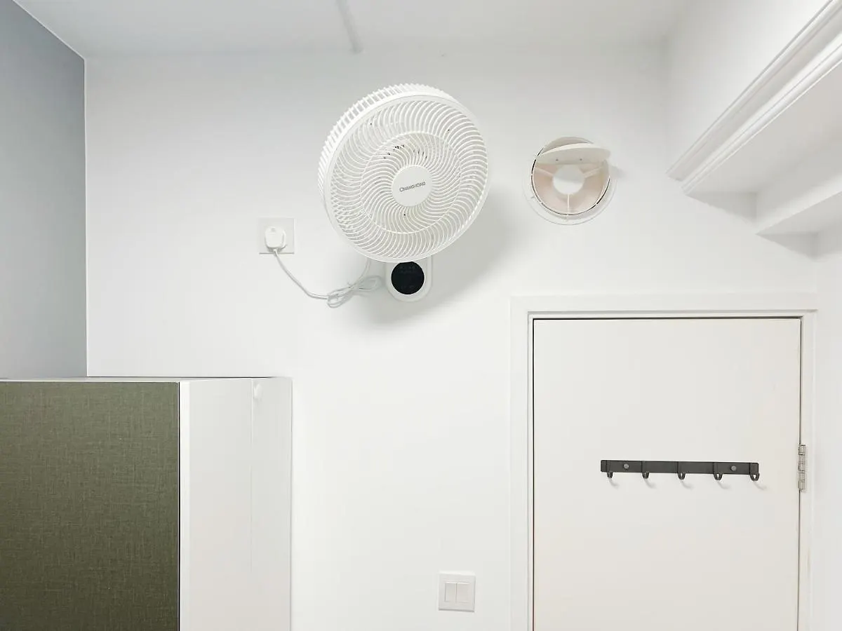 旅馆 Student Accommodation - 5 Man Cheong Street 香港 中国