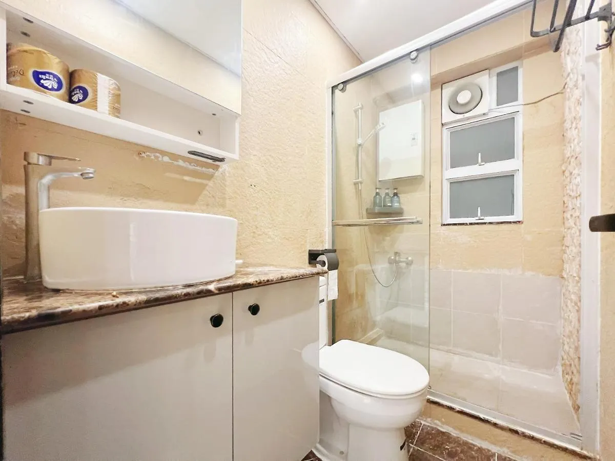 Student Accommodation - 5 Man Cheong Street 香港